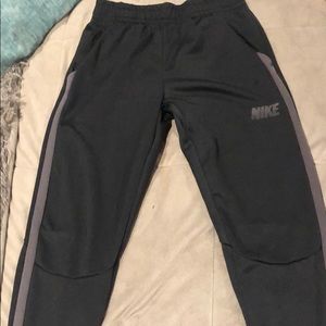 Like new boys Nike pants youth large